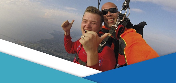 Прыжок в тандеме с инструктором, высота 3000 метров