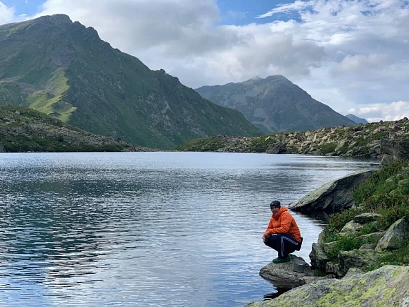 Поход на озеро Семицветное и перевал Айюлю