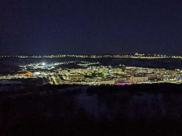 Треккинг над Мурманском к северному сиянию