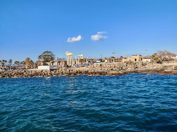 РЕТРИТ В МЕСТЕ СИЛЫ НА СРЕДИЗЕМНОМ МОРЕ «В БАЛАНСЕ»