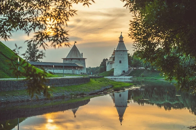 Все в Псков 2 дня (тур из Москвы)