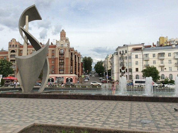 Волжская Швейцария - хоровод Жигулевских гор (Самара - Тольятти - Жигулевск - Сызрань с теплоходной прогулкой и подъемом на смотровую площадку горы Стрельная, 3 дня + ж/д)