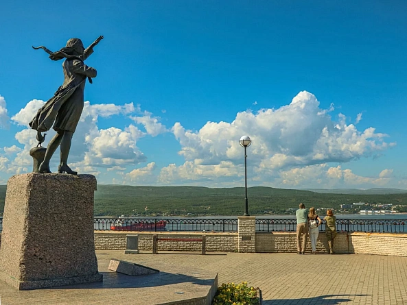 Обзорная экскурсия по Мурманску с трансфером из аэропорта в отель