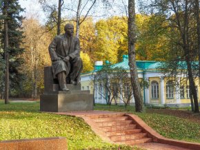 В Горки Ленинские по Пахре