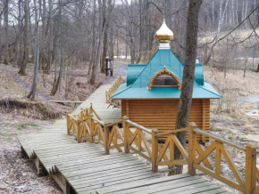 В Софрино по литературной аллее