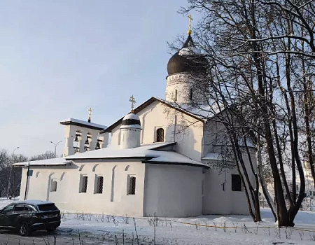 Что посмотреть в Пскове зимой: Кром, набережные, памятники и Барсики Псков  древний, спокойный и неожиданно уютный.Фото 7