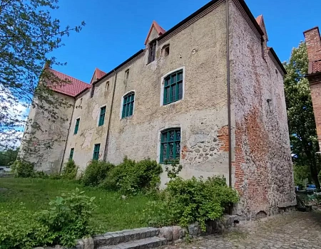 Две жизни одного замка: Вальдау и его музеи Тайны тевтонских подвалов..Фото 0