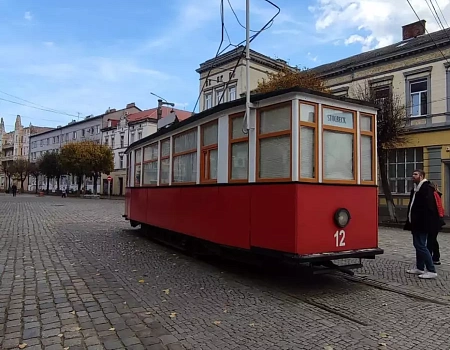 Рыжий кот, рыбаки и память: прогулка к мосту королевы Луизы.Фото 2