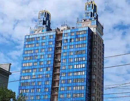 50 оттенков синего: Дом Бэтмена и другие архитектурные акценты Новосибирска..Фото 2