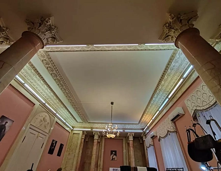 Как мы попали в особняк Барышникова: ярмарка под фресками.Фото 1