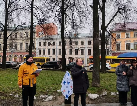 Горячие пирожки, черный мешок и мэр Ярославля. Неожиданные открытия в поездке.Фото 5