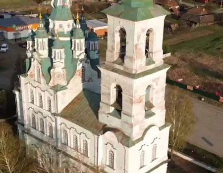 Спасо-Преображенская церковь в селе Нижняя Синячиха.Фото 1